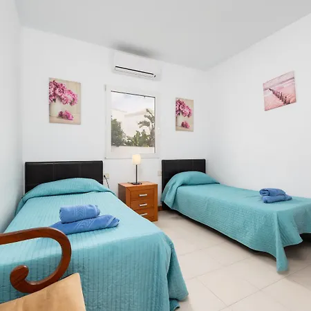 Reyes Holiday home *